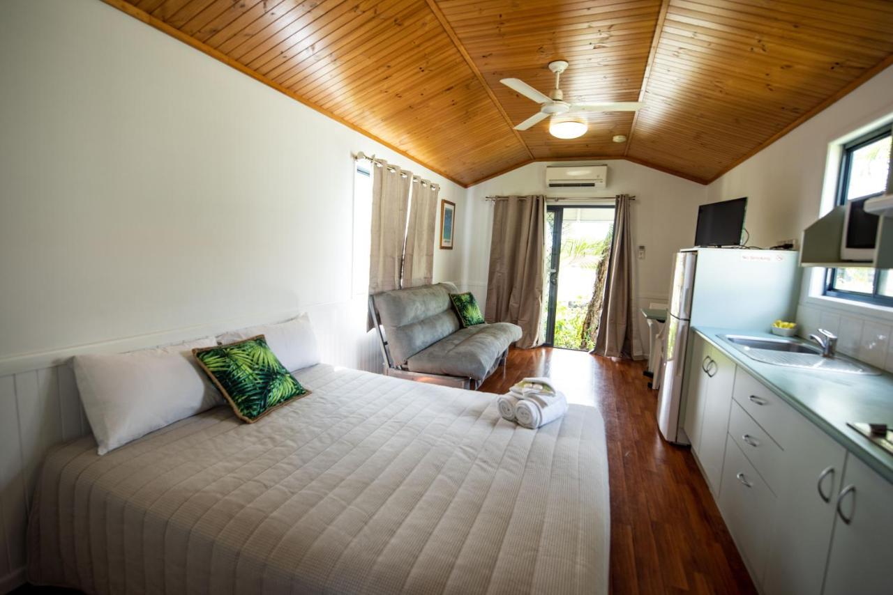 Sarina Palms Caravan And Cabins Village Ngoại thất bức ảnh